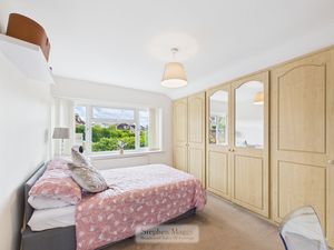 Photo 16- click for photo gallery